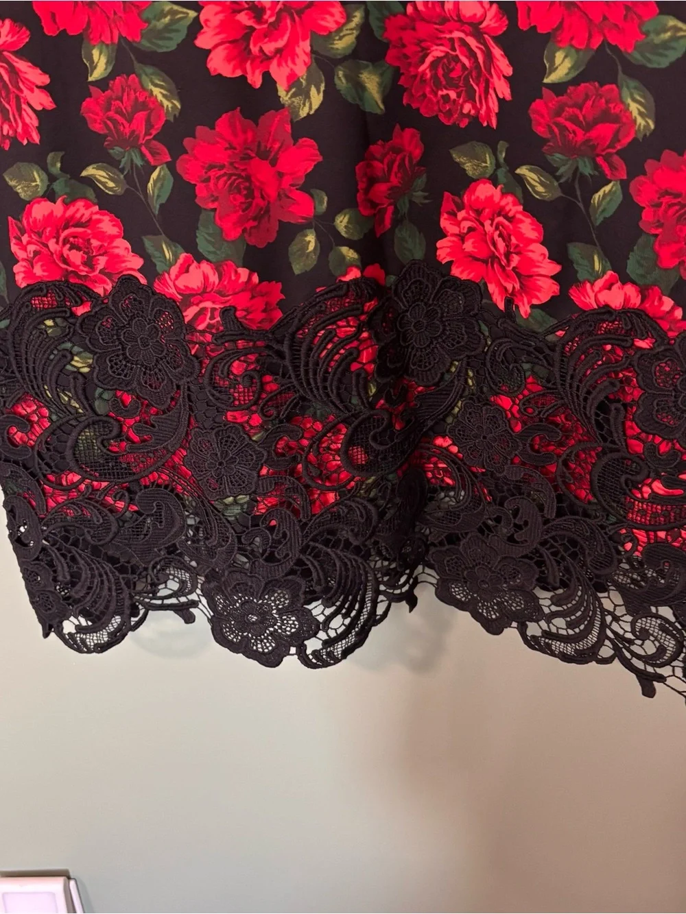 Black Floral Lace-Trim Midi Skirt with Red Roses